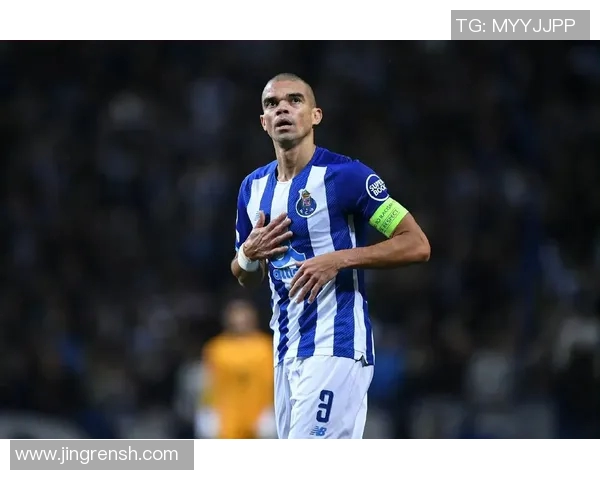 2025年足球现役球星前十排名盘点 谁将成为未来足坛的主宰者